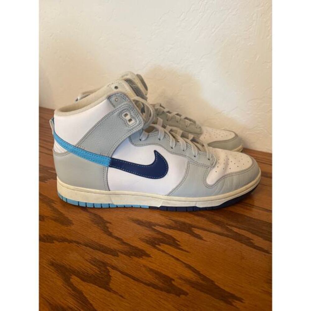 Nike Dunks size 11 Men’s